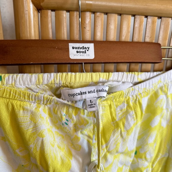 Cupcakes & Cashmere Yellow Tie-dye Mini Skirt Swim Coverup / Sarong Large - Picture 3 of 7